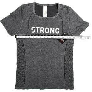 Zumba Don't Miss A Beat Seamless Instructor Top Bold Black Medium Dri Fit